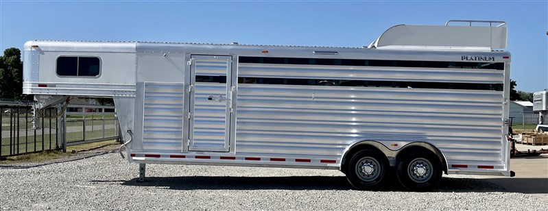 Trailer Photo 2