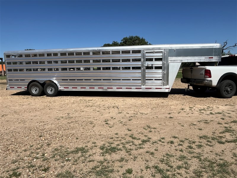 2027 Platinum 28x8 stock 14 ply tires 8000# axles 