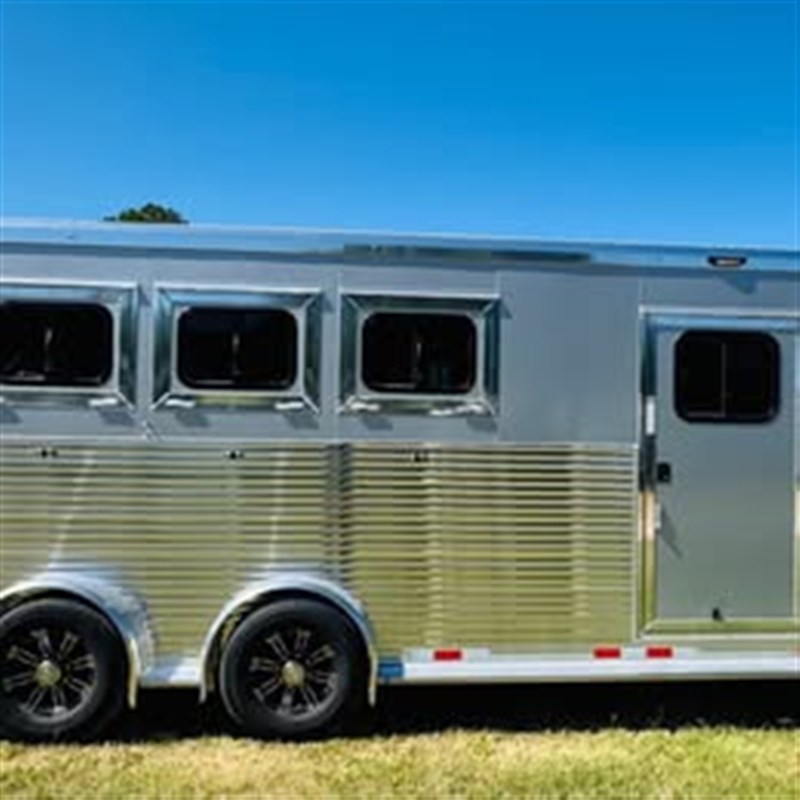 Trailer Photo 5