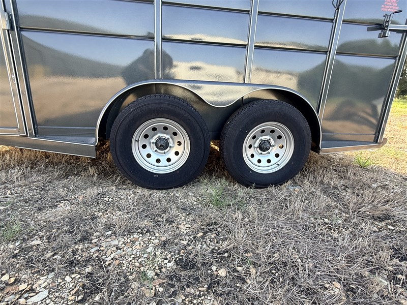Trailer Photo 3