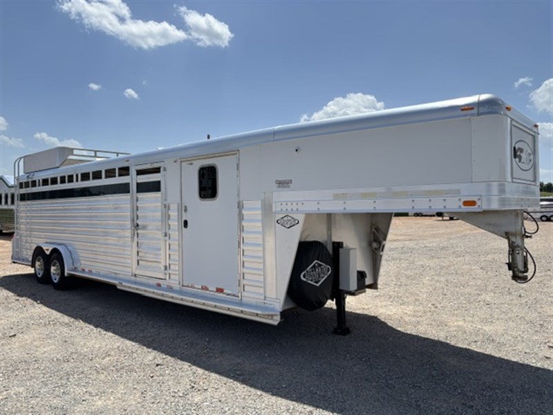 2010 4 Star 4 Star 6+1 Trainer Trailer