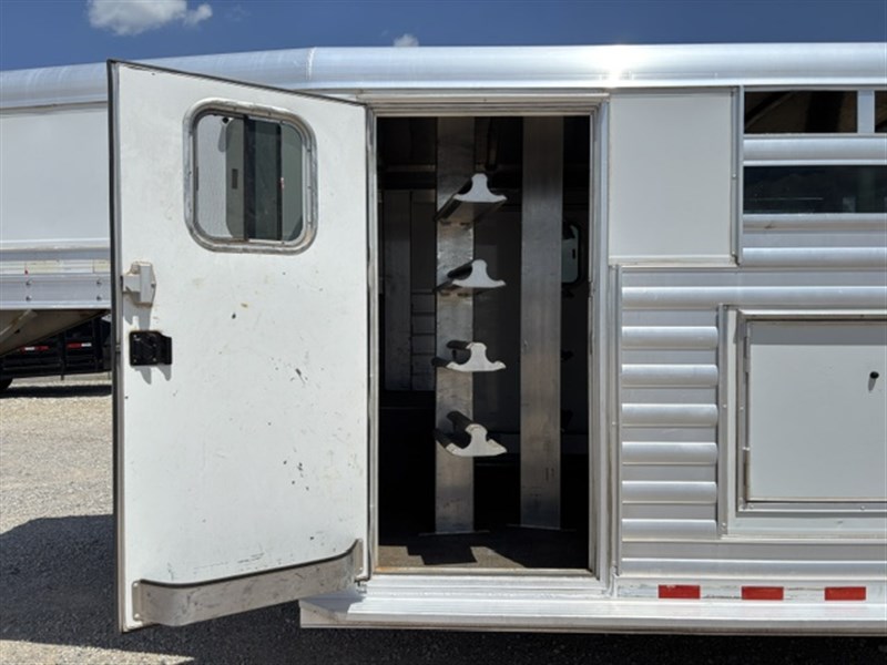 Trailer Photo 6
