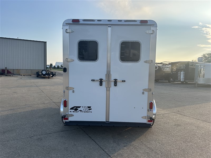 Trailer Photo 3