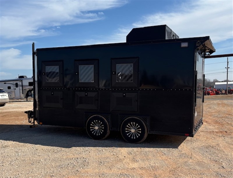 Trailer Photo 3