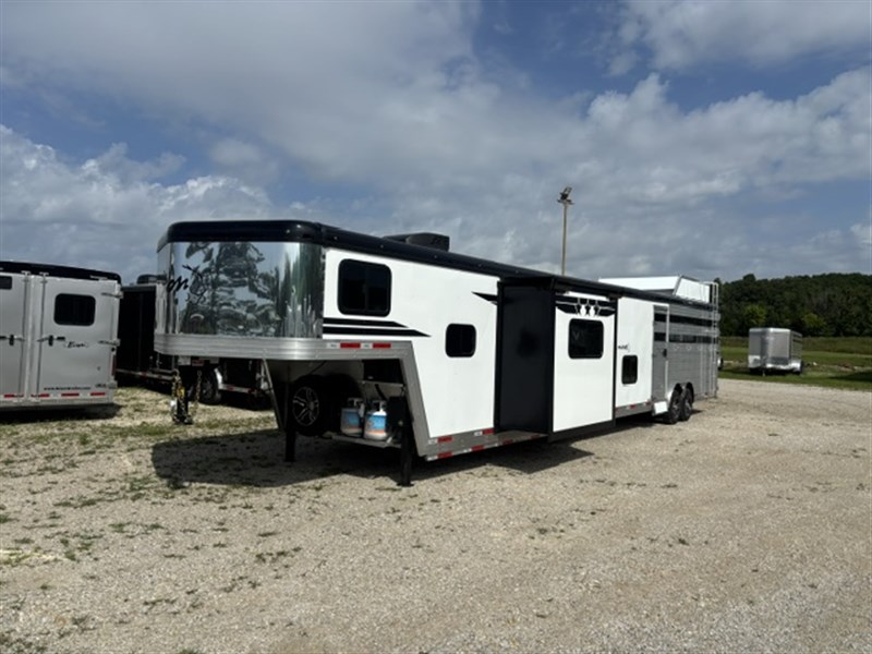2027 Bison 81516MT Bunk Beds M6084