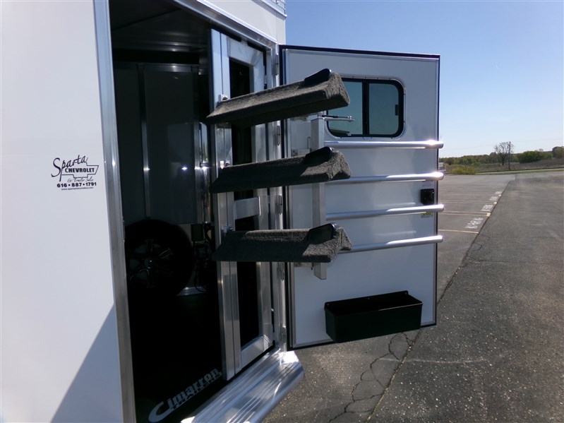 Trailer Photo 9