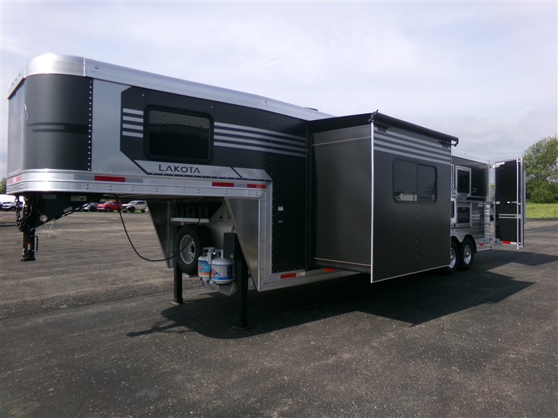 Trailer Photo 1