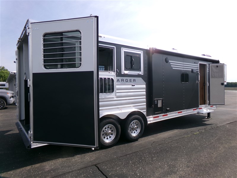 Trailer Photo 7