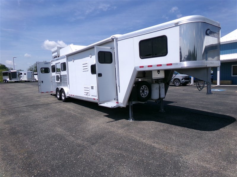 Trailer Photo 1