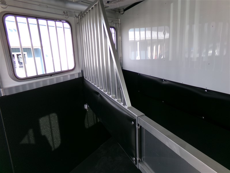 Trailer Photo 6