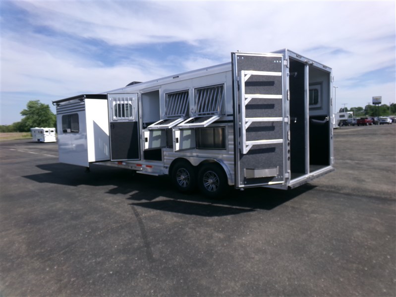 Trailer Photo 3