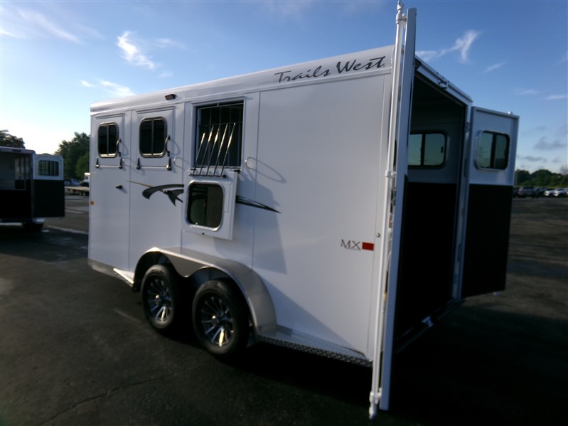 Trailer Photo 2
