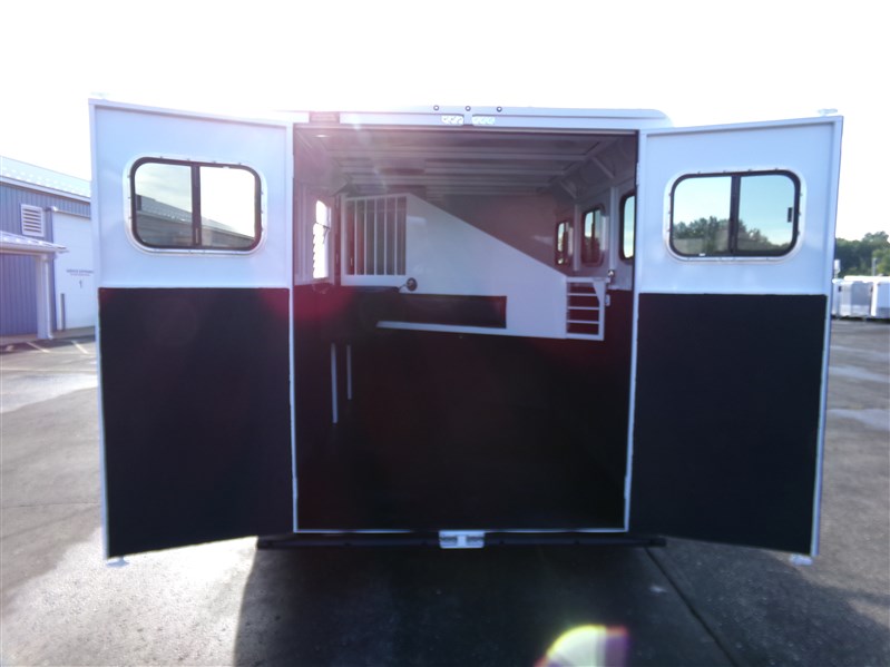 Trailer Photo 3