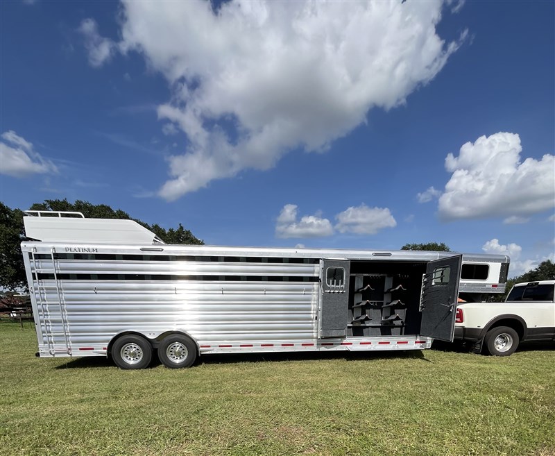 Trailer Photo 1