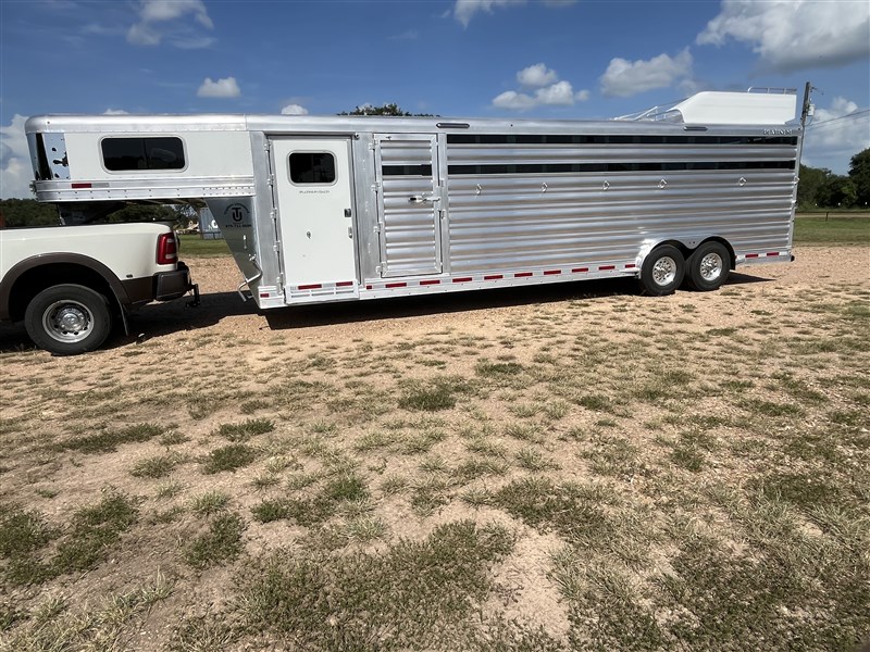 Trailer Photo 18