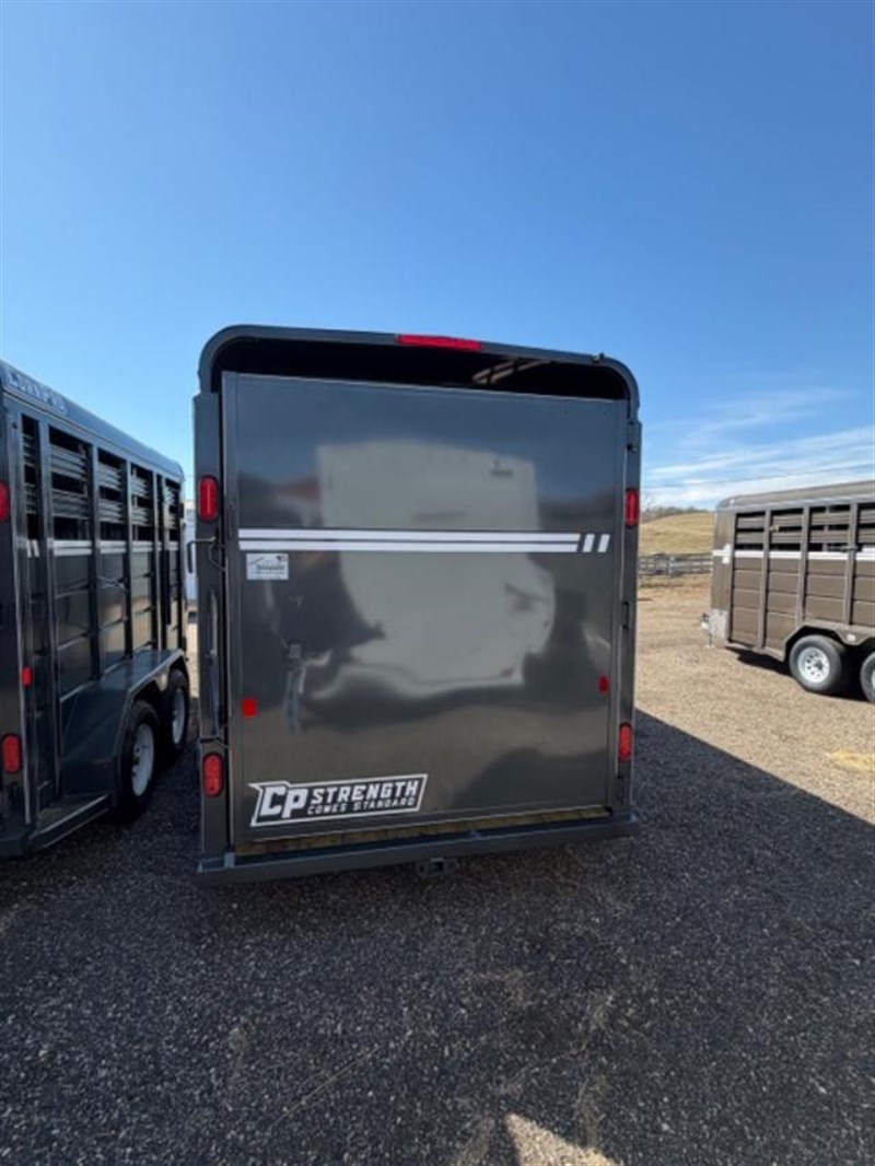 Trailer Photo 3
