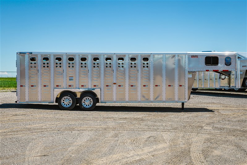 Trailer Photo 1