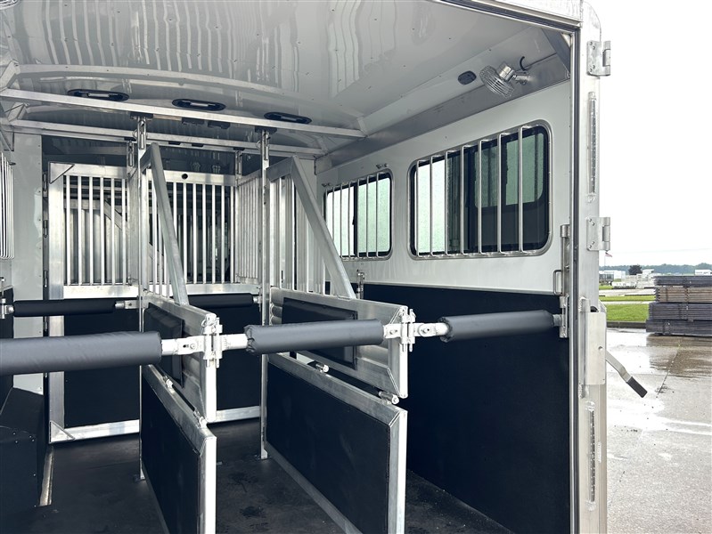 Trailer Photo 6