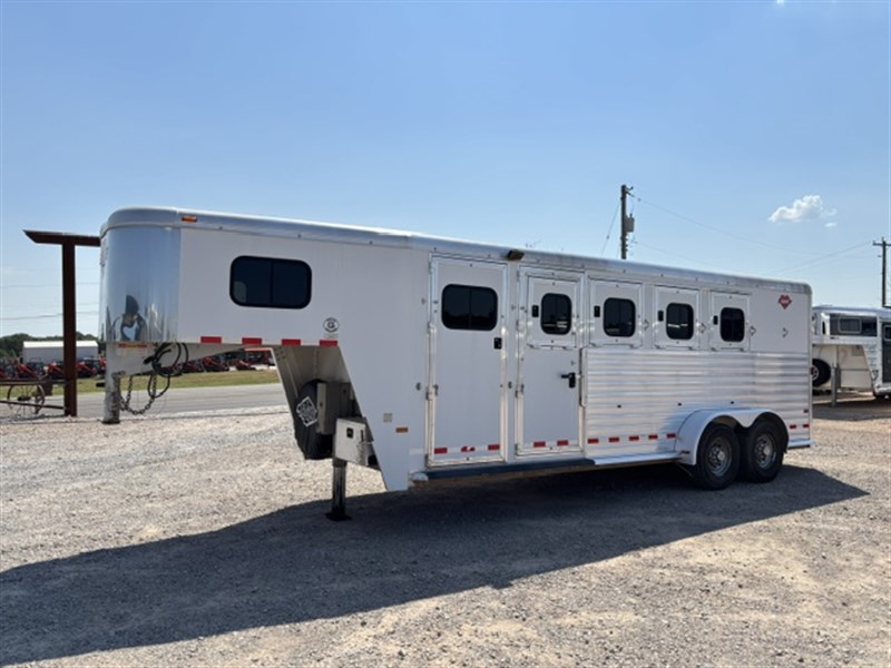 2011 Hart Hart 4 Horse