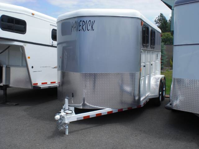 2010 C & B Maverick SD