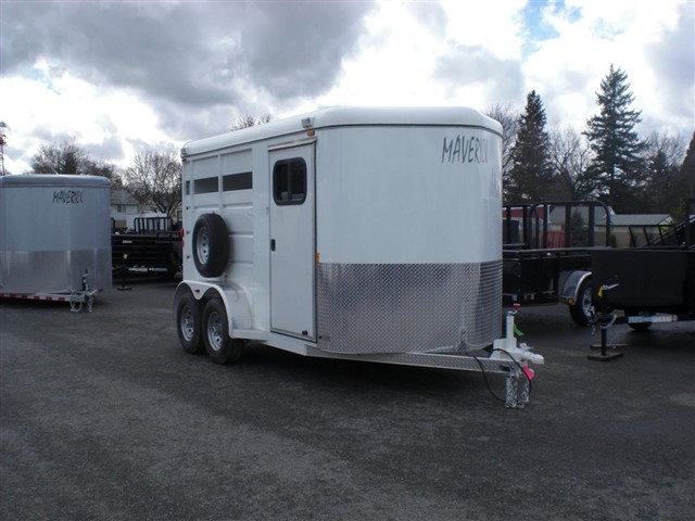 2011 C&B Maverick