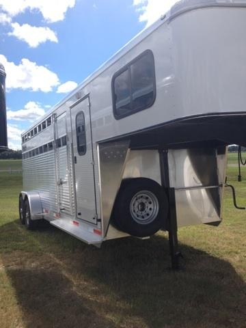 2014 Shadow 16' Stock trailer with dress