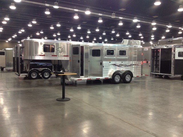 2013 Sooner BLOW OUT PRICING! 3 HORSE CUSTOM