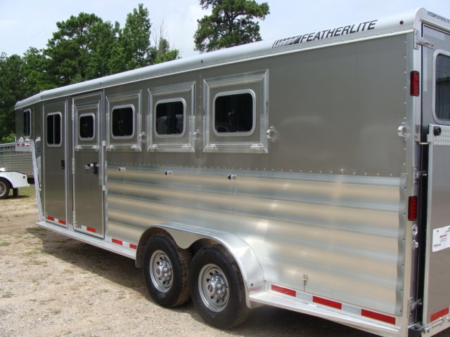 Trailer Photo 4