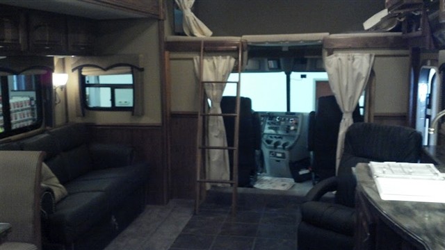 Truck Photo 5