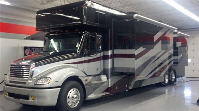 Truck Photo 7