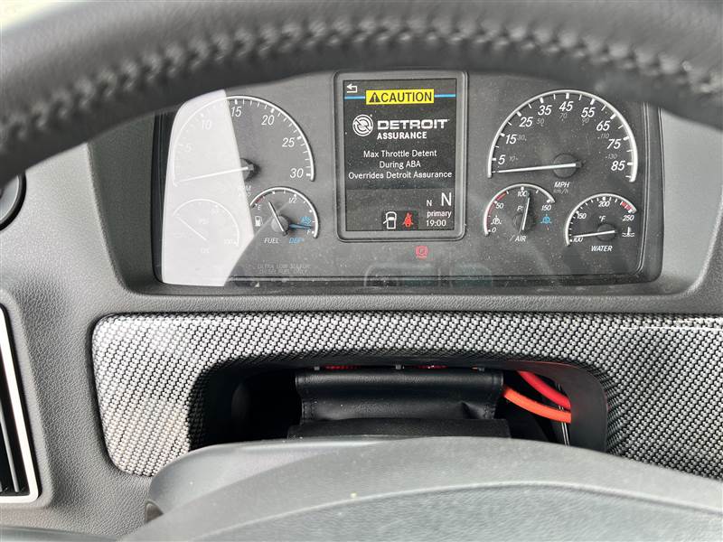 Truck Photo 6