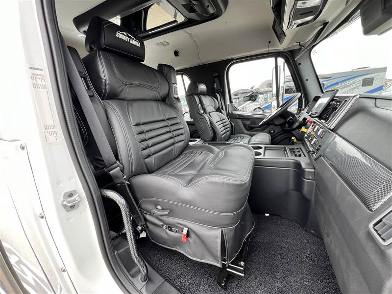 Truck Photo 21