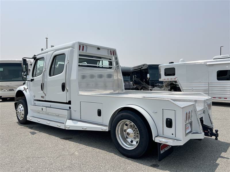Truck Photo 13