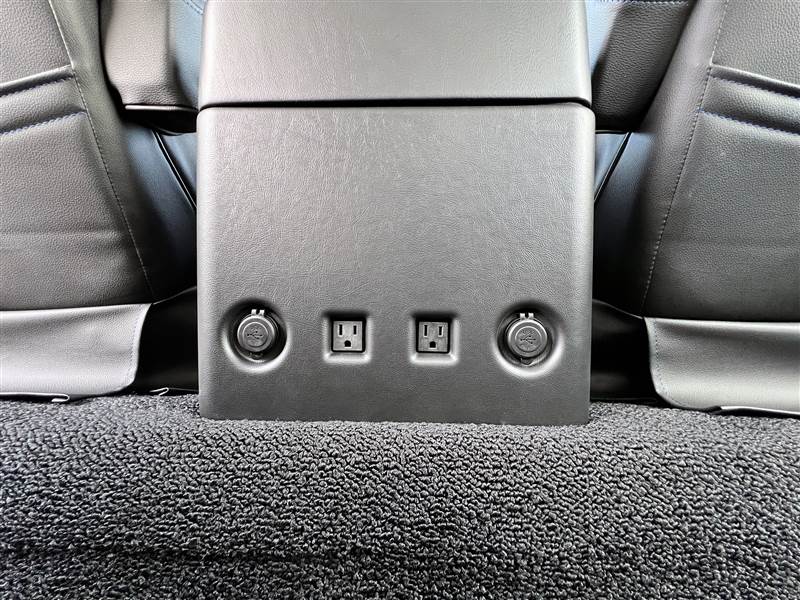 Truck Photo 11