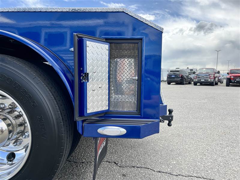 Truck Photo 13