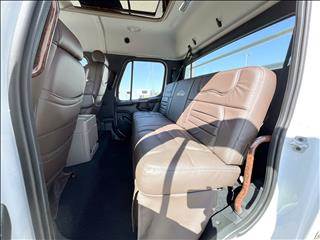Truck Photo 16