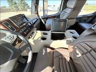 Truck Photo 17