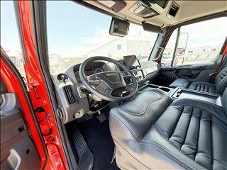 Truck Photo 19