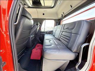 Truck Photo 16