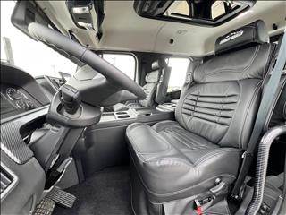 Truck Photo 14