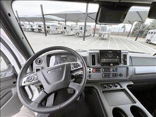Truck Photo 15