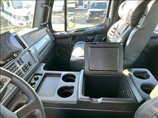 Truck Photo 14