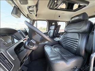 Truck Photo 19