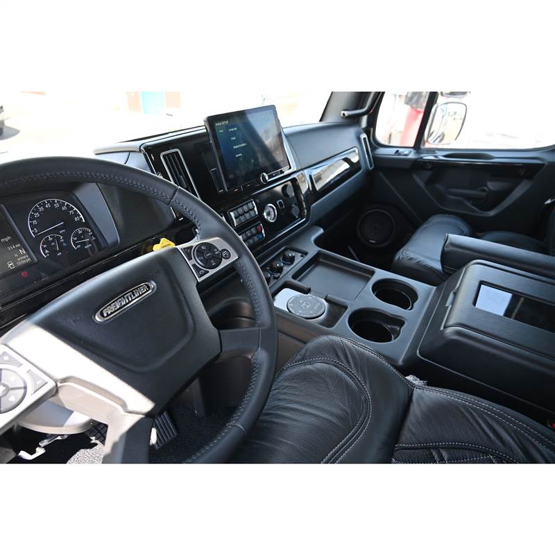 Truck Photo 2