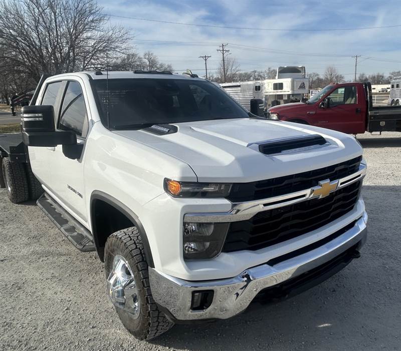 Truck Photo 6