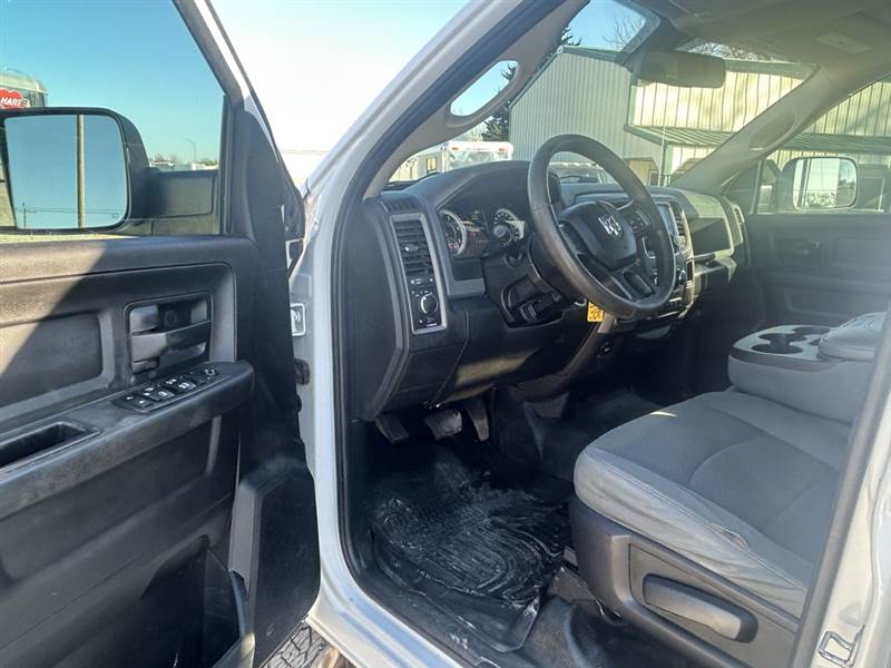 Truck Photo 8