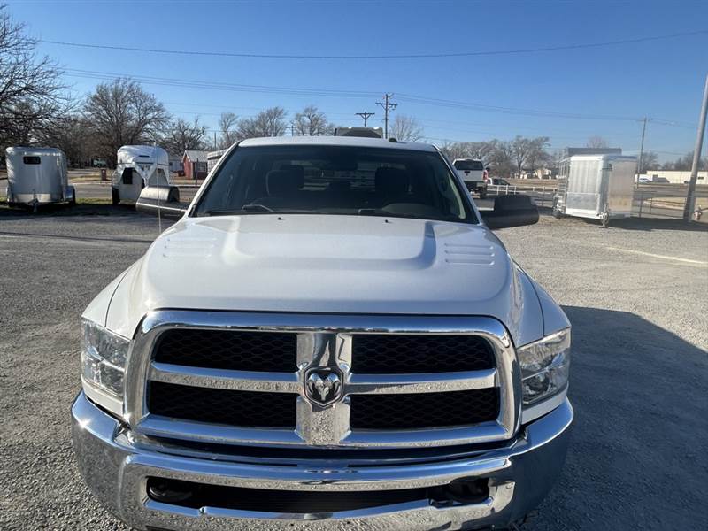 Truck Photo 7