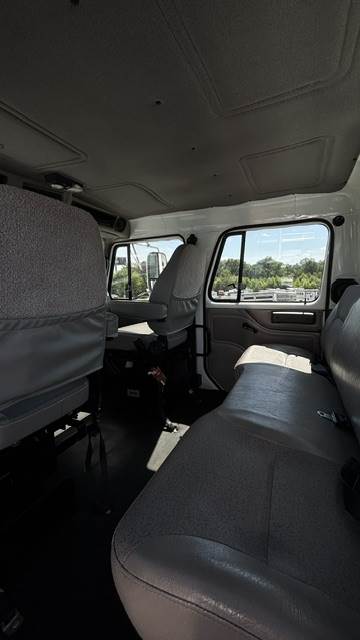 Truck Photo 10