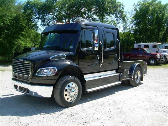 2011 Freightliner Crew Cab Hauler