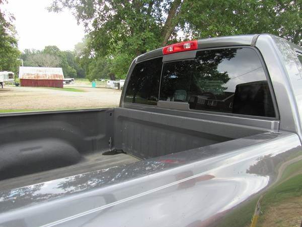 Truck Photo 3
